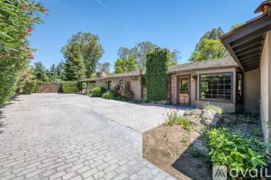 Main picture of 4722 N Wishon Ave