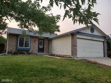 Main picture of 11503 Newland St