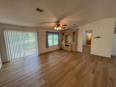Main picture of 16937 16th St