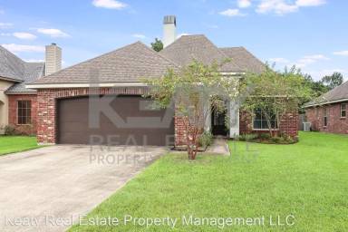 Main picture of 212 Bentgrass Dr