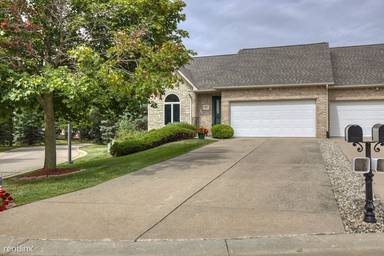 Main picture of 6029 Steeplechase Dr