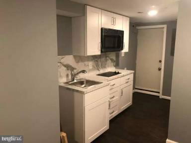 Main picture of 336 S Lehigh St