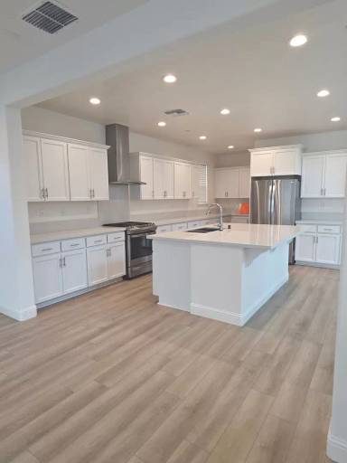 Main picture of 3981 Salt Point Way