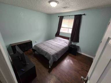 Main picture of 6218 N Tulsa Ave