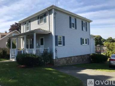 Main picture of 16 Poplar St