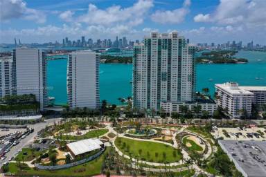 Main picture of Floridian Condos