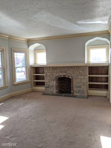 Main picture of 1382 Phelps Ave