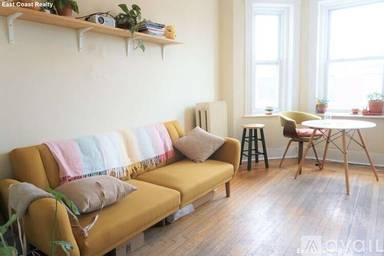 Main picture of 11 Royce Rd