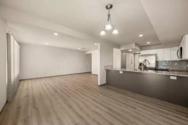 Main picture of E Pacific Way Townhomes