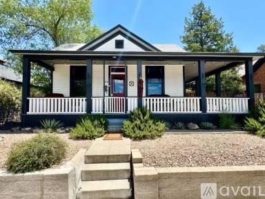 Main picture of 120 Arno St SE