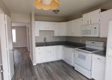 Main picture of 100 Mayfair Pl