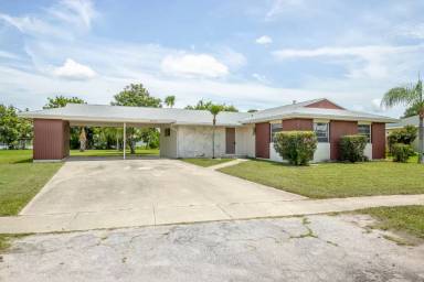 Main picture of 22214 Laramore Ave