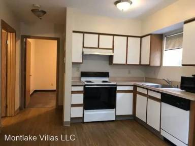 Main picture of 4236 7th Ave NE
