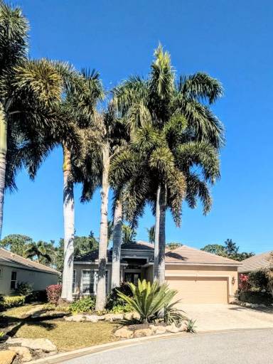 Main picture of 124 Turquoise Ln