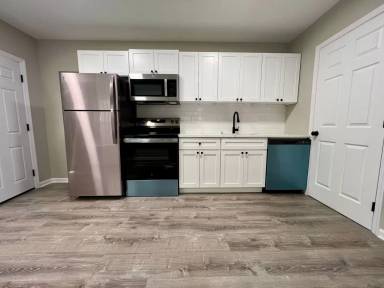 Main picture of 1844 W Master St
