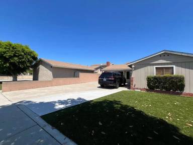 Main picture of 4291 Farquhar Ave