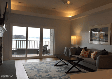 Main picture of 9816 Emerald Point Dr