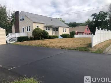 Main picture of 17 Sunset Rd