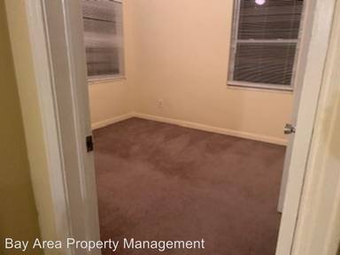 Main picture of 2924 W Paxton Ave