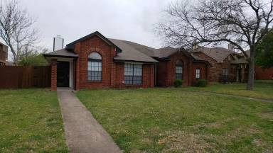 Main picture of 452 Chestnut Ln