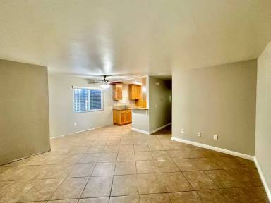 Main picture of 4435 Estrella Ave