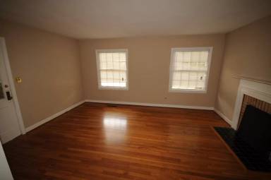 Main picture of 409 25th St E
