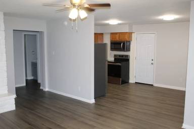 Main picture of 88 Poplar Grove Dr