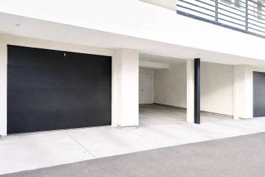 Main picture of 2788 Plumas St