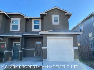 Main picture of 7102 Micayla Cv