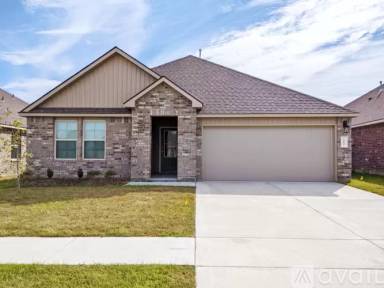 Main picture of 111 Evangeline Dr