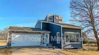 Main picture of 5305 NW 91st Ct