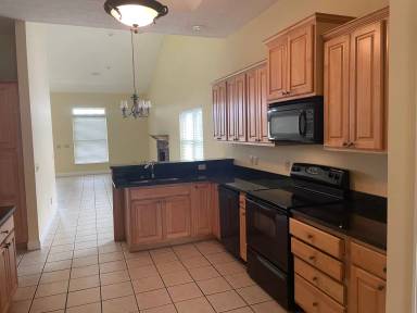 Main picture of 4007 Oak Forest Dr