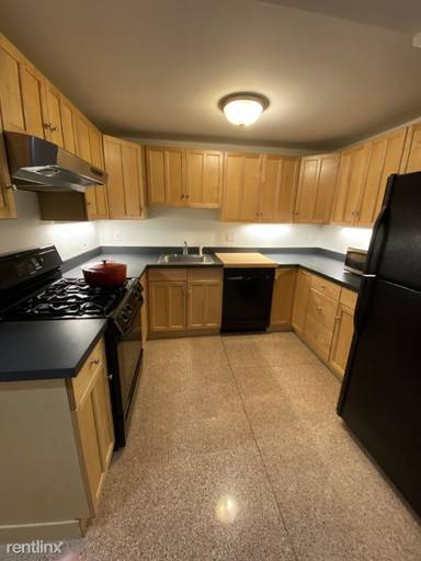 Main picture of 26 Piedmont St