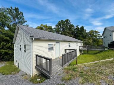Main picture of 646 Hillwood Dr