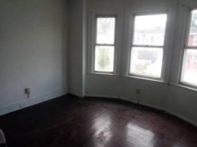 Main picture of 3007 Arunah Ave