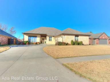 Main picture of 3108 Highland Ridge Dr