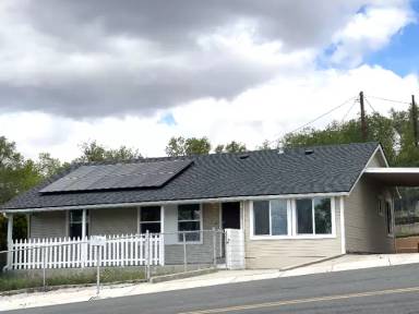 Main picture of 775 Hood Ave