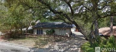Main picture of 3406 S Oak Dr