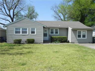 Main picture of 3510 S Jamestown Ave