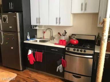 Main picture of 263 Marion St