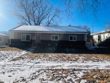 Main picture of 2424 Farragut Ave