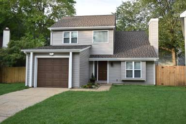 Main picture of 13422 Oakleaf Ct