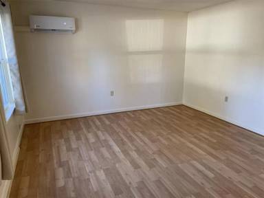 Main picture of 720 4th St