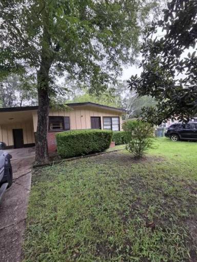 Main picture of 2176 Lamore Dr