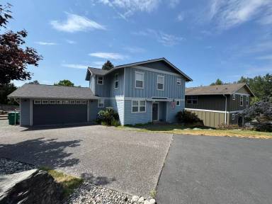 Main picture of 1123 N Waugh Rd
