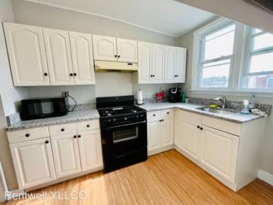 Main picture of 4618 Mansion St