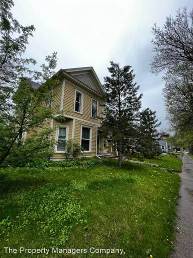 Main picture of 101 S 6th Ave