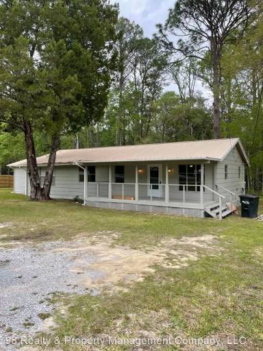 Main picture of 1138 State Highway 20 W