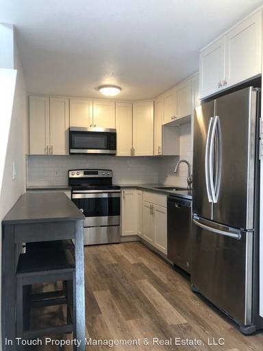 Main picture of 1315 Estes St