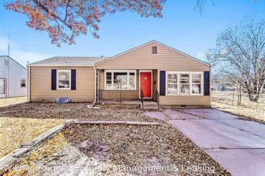Main picture of 2923 E Evans St